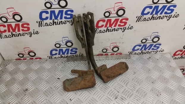 Ford 40 Series Pedals F0nn2a186aa20m - Педаль для Тракторов: фото 1 Ford 40 Series Pedals F0nn2a186aa20m - Педаль для Тракторов: фото 1