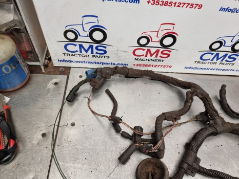 Ford 5640, 7740, 7840, 8240, Sle Transmission Wiring Loom 16x16 F0nn14n013cg - Кабели/ Провода: фото 4 Ford 5640, 7740, 7840, 8240, Sle Transmission Wiring Loom 16x16 F0nn14n013cg - Кабели/ Провода: фото 4