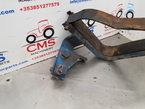 Ford 7610 5610, 6610, 6810, 7710 Sq Cab Fuel Tank Support E4nn9n204bb, 83955886 - Топливный бак: фото 2 Ford 7610 5610, 6610, 6810, 7710 Sq Cab Fuel Tank Support E4nn9n204bb, 83955886 - Топливный бак: фото 2
