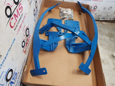 Крыло Ford 7910, 10 Series Front Mudguard Bracket Kit Carraro E6nn16c199ba: фото 9