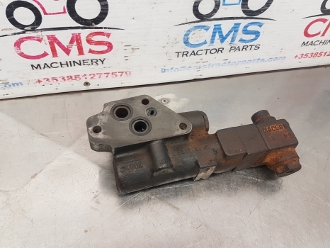 Ford New Holland 7840, 40 Serie Hydraulic Brake Valve For Parts Only F0nn2n073bd - Тормозной клапан для Тракторов: фото 4 Ford New Holland 7840, 40 Serie Hydraulic Brake Valve For Parts Only F0nn2n073bd - Тормозной клапан для Тракторов: фото 4