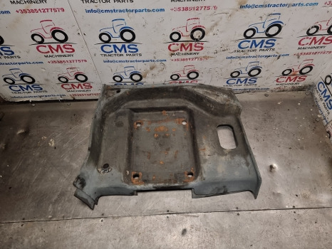 Ford New Holland 8340, 40 Series Rear Seat Floor Mat E9nn94130n23bh - Кабина и интерьер: фото 1 Ford New Holland 8340, 40 Series Rear Seat Floor Mat E9nn94130n23bh - Кабина и интерьер: фото 1