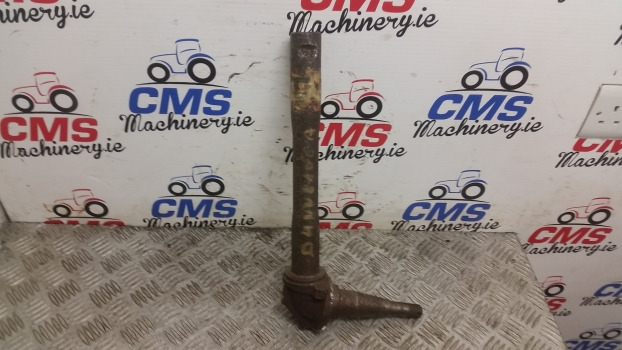 Ford Steering Spindle 4610, 532, 4600, 3610, 2810, 2310 83905486, D4nn3106a - Рулевое управление: фото 4 Ford Steering Spindle 4610, 532, 4600, 3610, 2810, 2310 83905486, D4nn3106a - Рулевое управление: фото 4