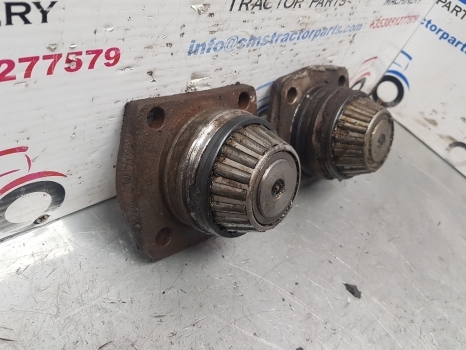 Jcb 2cx Axle King Pin Pair 448/42402, 453/30401, 458/20061, 453/30401 - Рулевое управление для Экскаваторов-погрузчиков: фото 2 Jcb 2cx Axle King Pin Pair 448/42402, 453/30401, 458/20061, 453/30401 - Рулевое управление для Экскаваторов-погрузчиков: фото 2