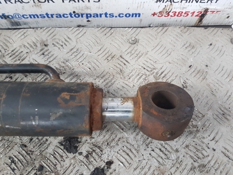 Jcb 2cx Showel Hydraulic Ram Cylinder 556/60084 - Гидравлический цилиндр для Экскаваторов-погрузчиков: фото 2 Jcb 2cx Showel Hydraulic Ram Cylinder 556/60084 - Гидравлический цилиндр для Экскаваторов-погрузчиков: фото 2