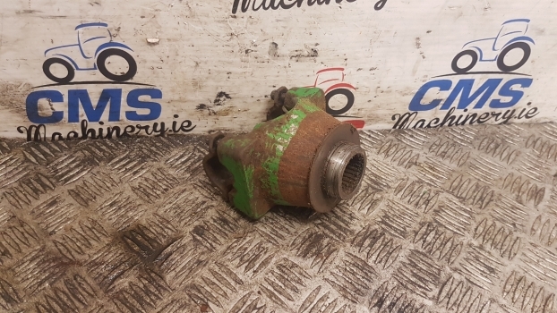 John Deere 3215, 3220 Front Fwd Drive Shaft Coupling - Приводный вал для Тракторов: фото 1 John Deere 3215, 3220 Front Fwd Drive Shaft Coupling - Приводный вал для Тракторов: фото 1