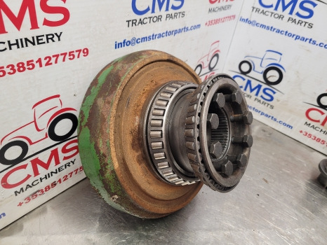 John Deere 3800 Zf Mt3035 Hub Carrier 4475.435.076, 4475.335.076, Z77315 - Задняя ось: фото 1 John Deere 3800 Zf Mt3035 Hub Carrier 4475.435.076, 4475.335.076, Z77315 - Задняя ось: фото 1