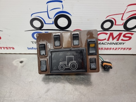 John Deere 6010, 6020, 7020 Series Light Control Panel Al114038, L113569 - Свет/ Освещение: фото 1 John Deere 6010, 6020, 7020 Series Light Control Panel Al114038, L113569 - Свет/ Освещение: фото 1