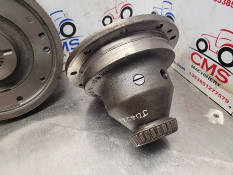 John Deere 6230 Rear Axle Differential L152216, L153134, L155267, L211505 - Задняя ось: фото 5 John Deere 6230 Rear Axle Differential L152216, L153134, L155267, L211505 - Задняя ось: фото 5