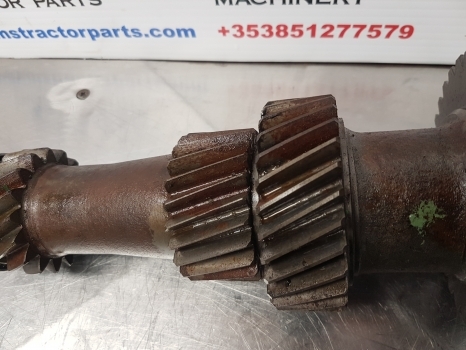 John Deere 6610, 6510, 6310, 6410transmission Drive Shaft 50km L112410 - Приводный вал для Тракторов: фото 4 John Deere 6610, 6510, 6310, 6410transmission Drive Shaft 50km L112410 - Приводный вал для Тракторов: фото 4