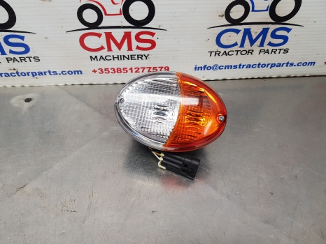 John Deere 6m, 6r, 6030, 5m Indicator Light Rh Al17053 - Свет/ Освещение: фото 1 John Deere 6m, 6r, 6030, 5m Indicator Light Rh Al17053 - Свет/ Освещение: фото 1