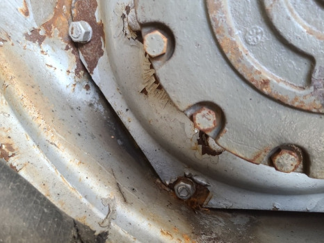 Massey Ferguson 265, 275, 290, 690, 699 Front Wheel Centre Dish 13.6r24 - Шины и диски для Сельскохозяйственной техники: фото 2 Massey Ferguson 265, 275, 290, 690, 699 Front Wheel Centre Dish 13.6r24 - Шины и диски для Сельскохозяйственной техники: фото 2