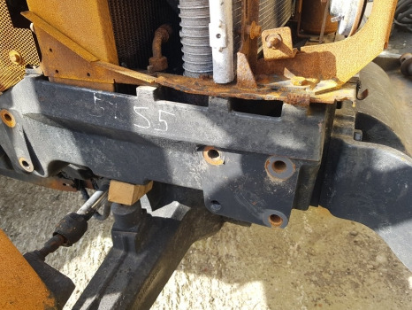 Massey Ferguson 5445, 5455, 5435, 5425 Front Axle Bracket 3777594m16 - Подвеска: фото 5 Massey Ferguson 5445, 5455, 5435, 5425 Front Axle Bracket 3777594m16 - Подвеска: фото 5