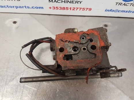Massey Ferguson 675, 399, 372n, 375, 4225, 4255 Hydraulic Valve Assy 1679099m95 - Гидравлический клапан для Тракторов: фото 5 Massey Ferguson 675, 399, 372n, 375, 4225, 4255 Hydraulic Valve Assy 1679099m95 - Гидравлический клапан для Тракторов: фото 5