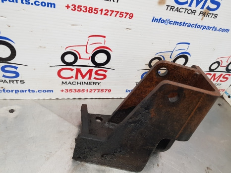 Massey Ferguson 7s.180, 7715, 7716, 7718, Cab Suspension Bracket Rh Acw1855280 - Подвеска кабины: фото 3 Massey Ferguson 7s.180, 7715, 7716, 7718, Cab Suspension Bracket Rh Acw1855280 - Подвеска кабины: фото 3