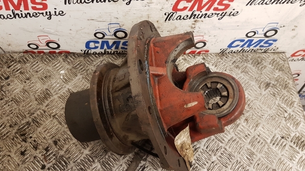 Massey Ferguson 8150, 8160 Front Axle Differential Housing Support 3429929m93 - Дифференциал для Тракторов: фото 2 Massey Ferguson 8150, 8160 Front Axle Differential Housing Support 3429929m93 - Дифференциал для Тракторов: фото 2
