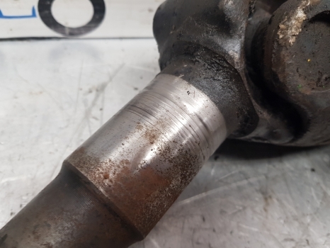 New Holland Fiat F, 90, M, 60 Ser 8360 Front Axle Drive Shaft Rhs 5164795 - Приводный вал для Тракторов: фото 3 New Holland Fiat F, 90, M, 60 Ser 8360 Front Axle Drive Shaft Rhs 5164795 - Приводный вал для Тракторов: фото 3