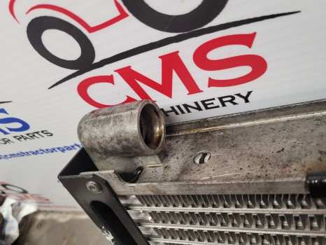 New Holland T6.160, T6.180 Case Maxxum 125, 155, 150 Oil Cooler 47645195 - Радиатор: фото 5 New Holland T6.160, T6.180 Case Maxxum 125, 155, 150 Oil Cooler 47645195 - Радиатор: фото 5