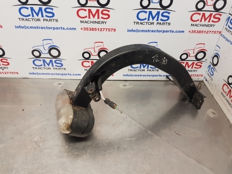 New Holland T6.180, Case Maxxum 115 Front Indicator Light Support Rhs 47705340 - Свет/ Освещение для Тракторов: фото 2 New Holland T6.180, Case Maxxum 115 Front Indicator Light Support Rhs 47705340 - Свет/ Освещение для Тракторов: фото 2