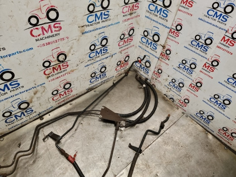 New Holland T7030, T7000, T7, Front Axle Pipes Kit 87702724 - Радиатор: фото 3 New Holland T7030, T7000, T7, Front Axle Pipes Kit 87702724 - Радиатор: фото 3