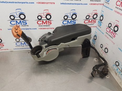 New Holland T7040, T7000, T7 Armrest Assy, Eletronic Unit Control 87756953 - Блок управления: фото 2 New Holland T7040, T7000, T7 Armrest Assy, Eletronic Unit Control 87756953 - Блок управления: фото 2