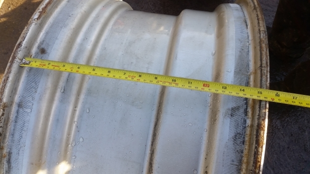 Old Stock Old Stock Front Rim 15 X 30 - Колесный диск для Тракторов: фото 3 Old Stock Old Stock Front Rim 15 X 30 - Колесный диск для Тракторов: фото 3