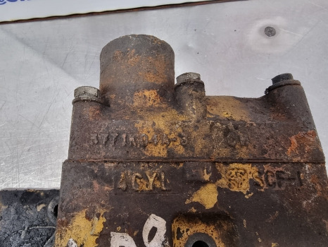 Perkins Massey Ferguson, Caterpillar Thermostatic Housing Assy 3771k04a-3 - Термостат для Сельскохозяйственной техники: фото 3 Perkins Massey Ferguson, Caterpillar Thermostatic Housing Assy 3771k04a-3 - Термостат для Сельскохозяйственной техники: фото 3
