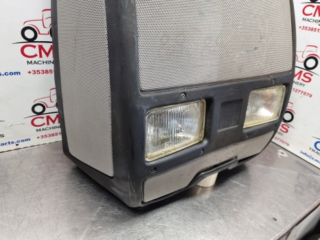 Valtra 600, 700, 800, A65, A75 Series Nose Cone Grille, Grill Panel V33371410 - Решётка радиатора: фото 3 Valtra 600, 700, 800, A65, A75 Series Nose Cone Grille, Grill Panel V33371410 - Решётка радиатора: фото 3