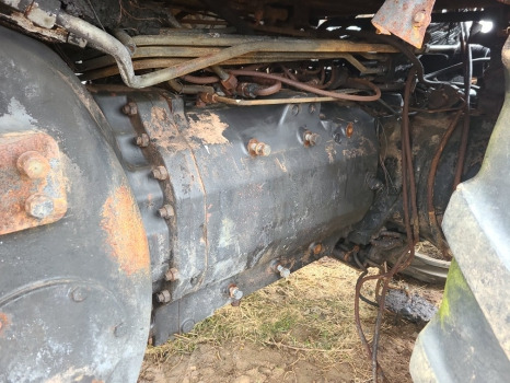 Valtra S280 Transmission Gearbox Complete V34074300, V34074400, V35081000 - Трансмиссия для Погрузочно-разгрузочной техники: фото 1 Valtra S280 Transmission Gearbox Complete V34074300, V34074400, V35081000 - Трансмиссия для Погрузочно-разгрузочной техники: фото 1