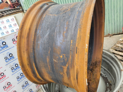 Valtra S374 Massey Ferguson 7480, 7485 Rear Wheel Rim 23x42 Pair 4293368m95 - Колесный диск для Тракторов: фото 4 Valtra S374 Massey Ferguson 7480, 7485 Rear Wheel Rim 23x42 Pair 4293368m95 - Колесный диск для Тракторов: фото 4