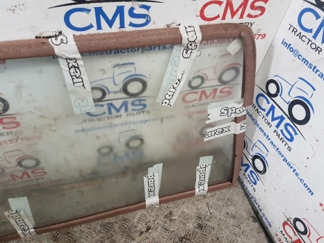 Zetor 3000, 4000, 5000, 6000, 7000 Rear Glass 60117910b, S64986, 60117910 - Стекло и запчасти для Тракторов: фото 2 Zetor 3000, 4000, 5000, 6000, 7000 Rear Glass 60117910b, S64986, 60117910 - Стекло и запчасти для Тракторов: фото 2