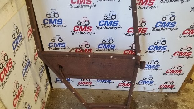 Zetor Cab Door Frame Right - Дверь и запчасти для Тракторов: фото 3 Zetor Cab Door Frame Right - Дверь и запчасти для Тракторов: фото 3