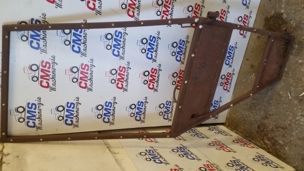 Zetor Cab Door Frame Right - Дверь и запчасти для Тракторов: фото 1 Zetor Cab Door Frame Right - Дверь и запчасти для Тракторов: фото 1