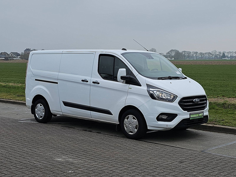Ford Transit Custom L2H1 Navi Euro6 - Легковой фургон: фото 4 Ford Transit Custom L2H1 Navi Euro6 - Легковой фургон: фото 4