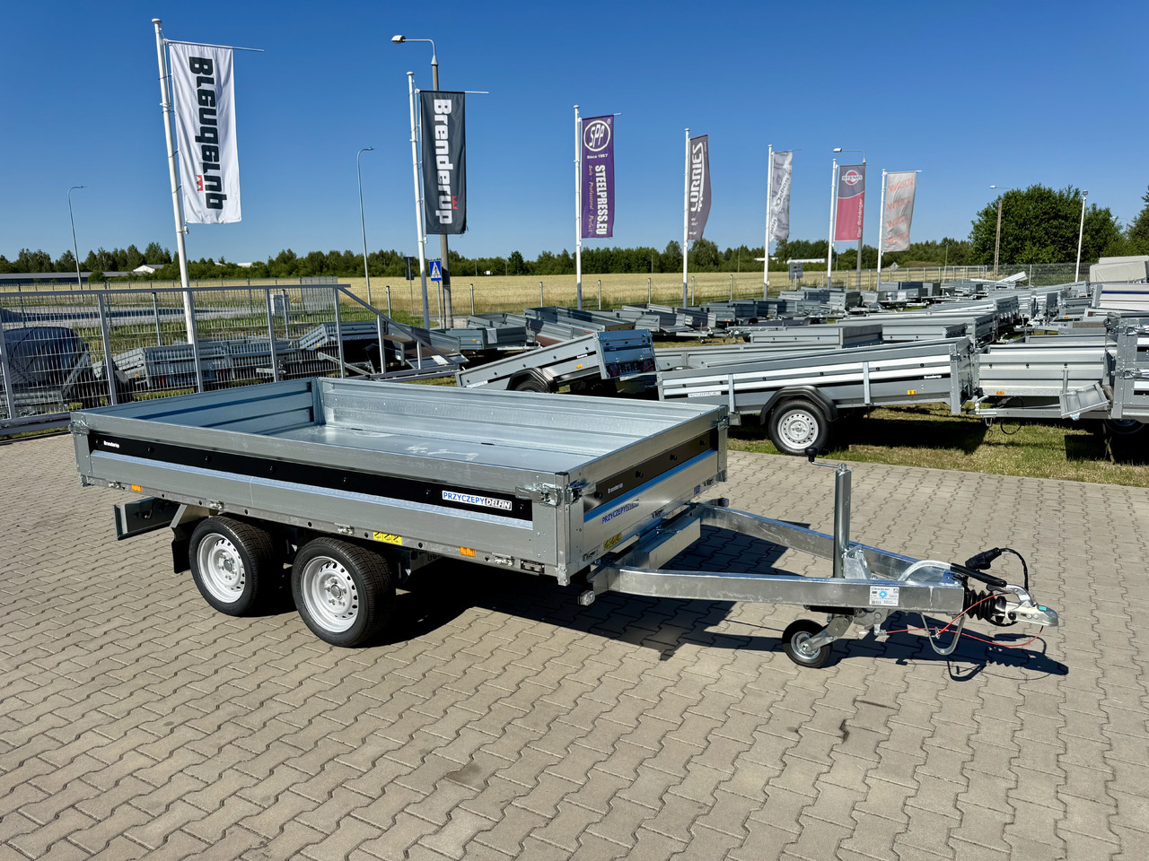 BRENDERUP BT4310STB2700 + najazdy ALU | 308 x 168 cm | 2700kg - Самосвальный прицеп: фото 3 BRENDERUP BT4310STB2700 + najazdy ALU | 308 x 168 cm | 2700kg - Самосвальный прицеп: фото 3