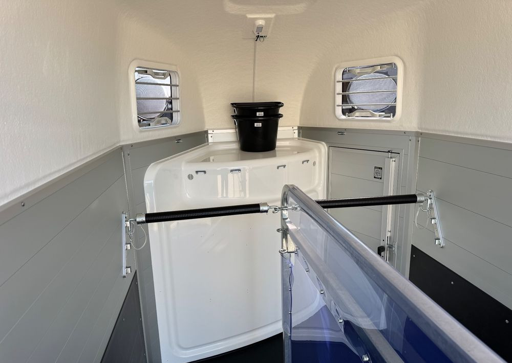 Новый Прицеп для легкового автомобиля HUMBAUR Equitos Alu Plus 2000: фото 15 Новый Прицеп для легкового автомобиля HUMBAUR Equitos Alu Plus 2000: фото 15