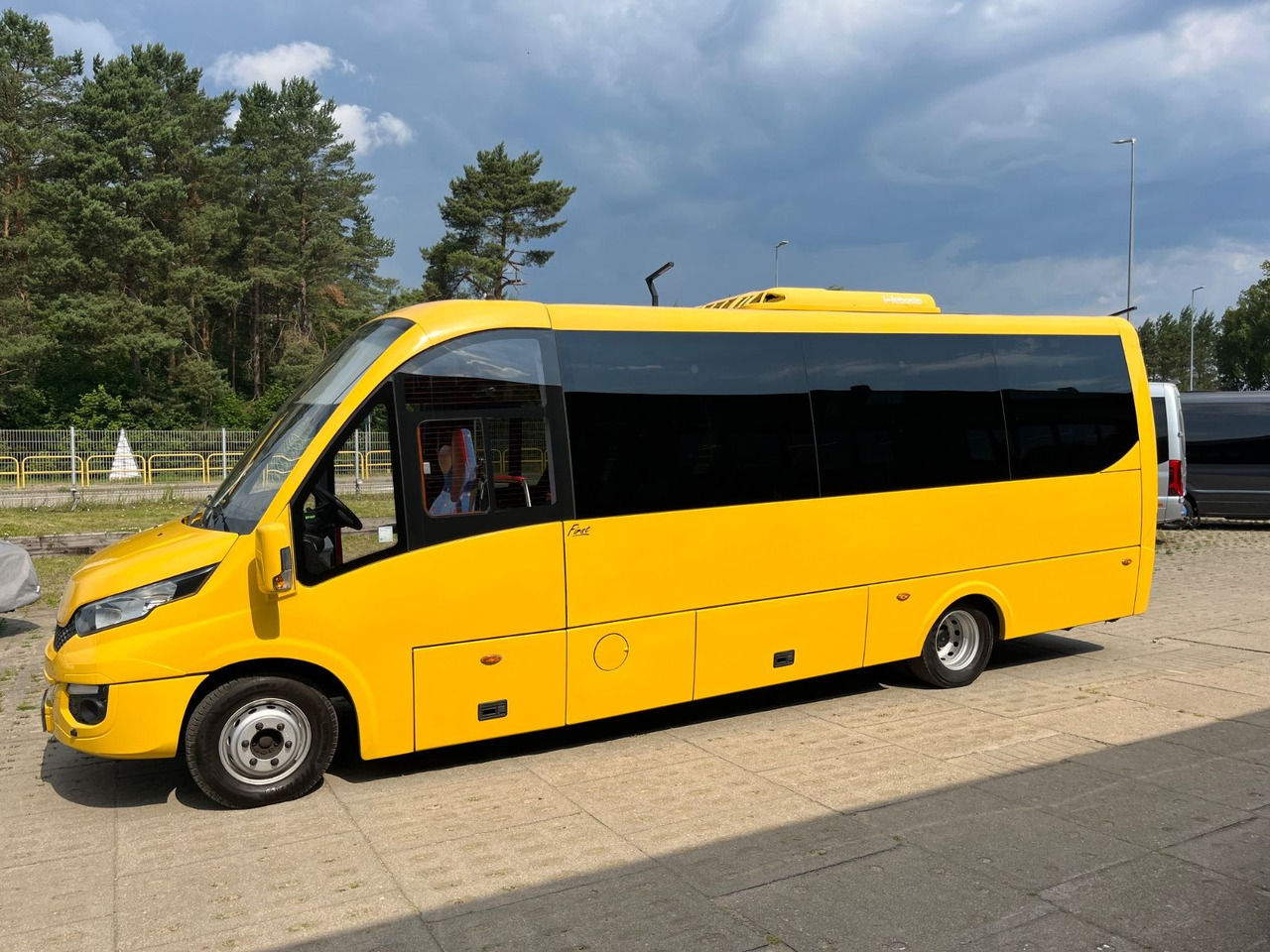 Туристический автобус Iveco Rosero First / 24+1+1 / Telma/ EURO6: фото 6 Туристический автобус Iveco Rosero First / 24+1+1 / Telma/ EURO6: фото 6