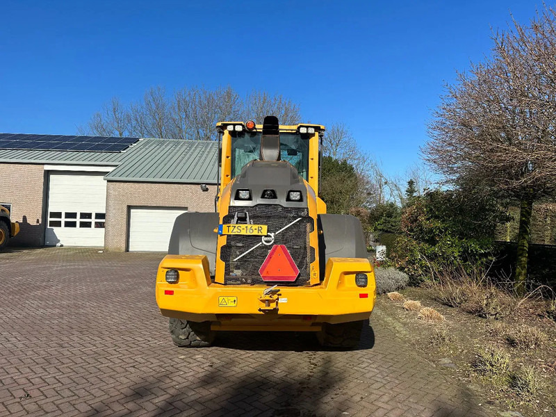 Volvo L90 H - Колёсный погрузчик: фото 3 Volvo L90 H - Колёсный погрузчик: фото 3