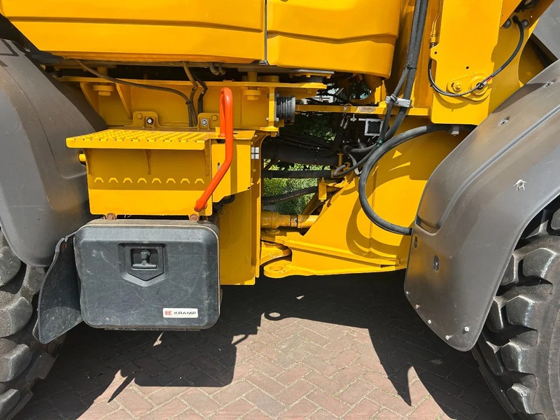 Новый Колёсный погрузчик Volvo L90 H: фото 11