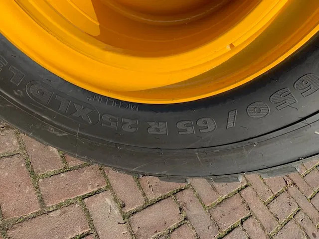 Новый Колёсный погрузчик Volvo L90 H2 2025 Michelin 650/65: фото 8