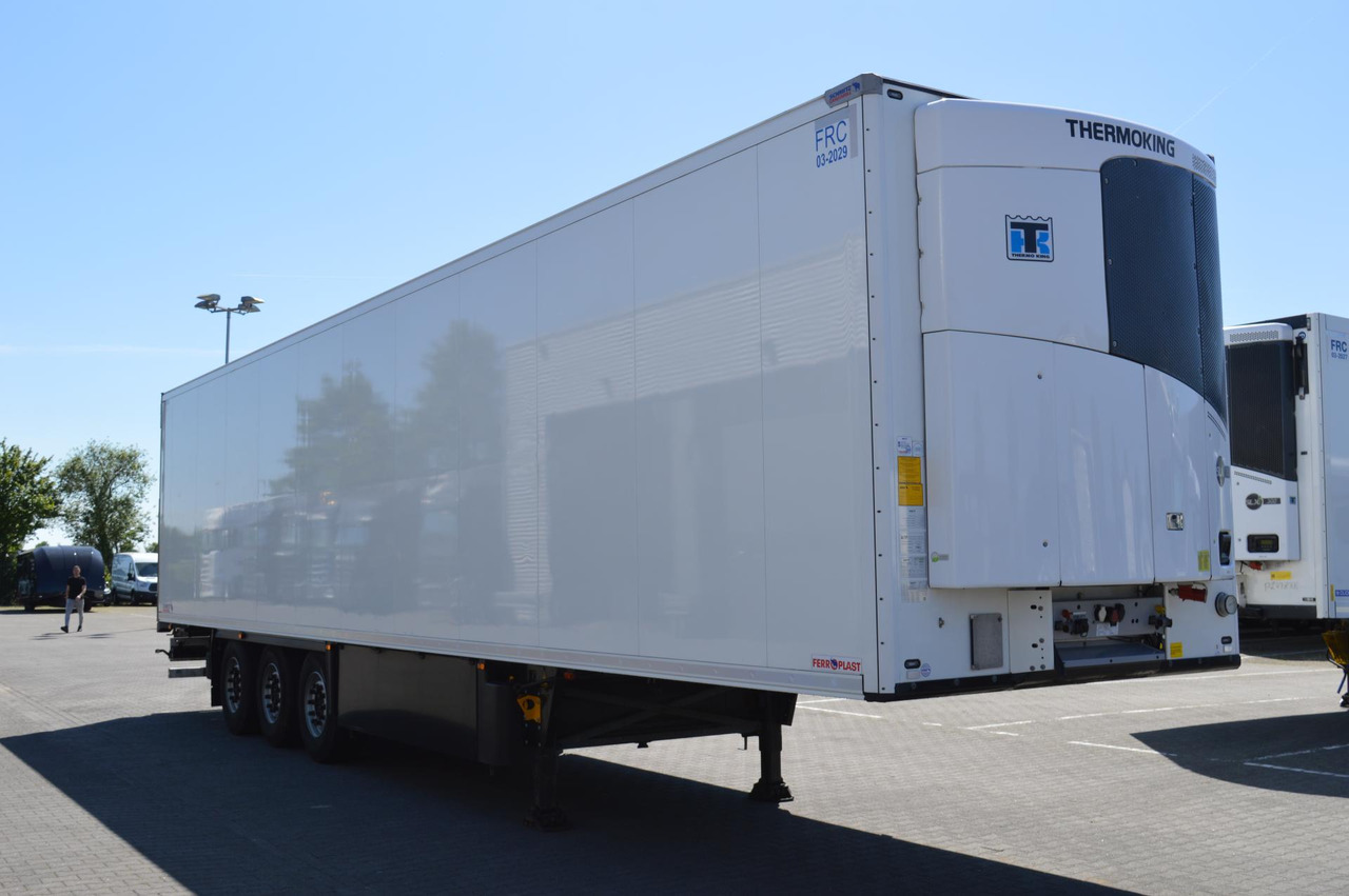 Schmitz Cargobull SKO FP 45 ThermoKing SLXi 300 - Полуприцеп-рефрижератор: фото 3 Schmitz Cargobull SKO FP 45 ThermoKing SLXi 300 - Полуприцеп-рефрижератор: фото 3