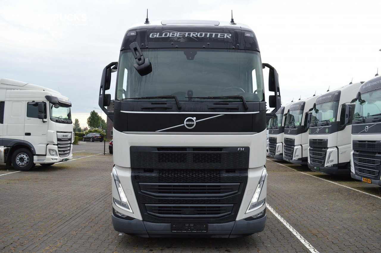 Volvo FH 460 Globetrotter XL i-Save - Тягач: фото 2 Volvo FH 460 Globetrotter XL i-Save - Тягач: фото 2
