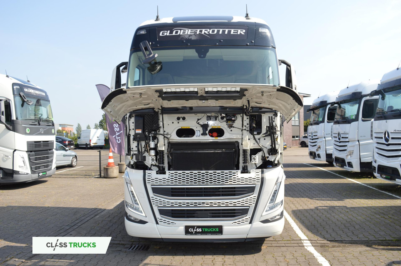 Тягач Volvo FH 460 Globetrotter XL i-Save Side Skirts: фото 15 Тягач Volvo FH 460 Globetrotter XL i-Save Side Skirts: фото 15