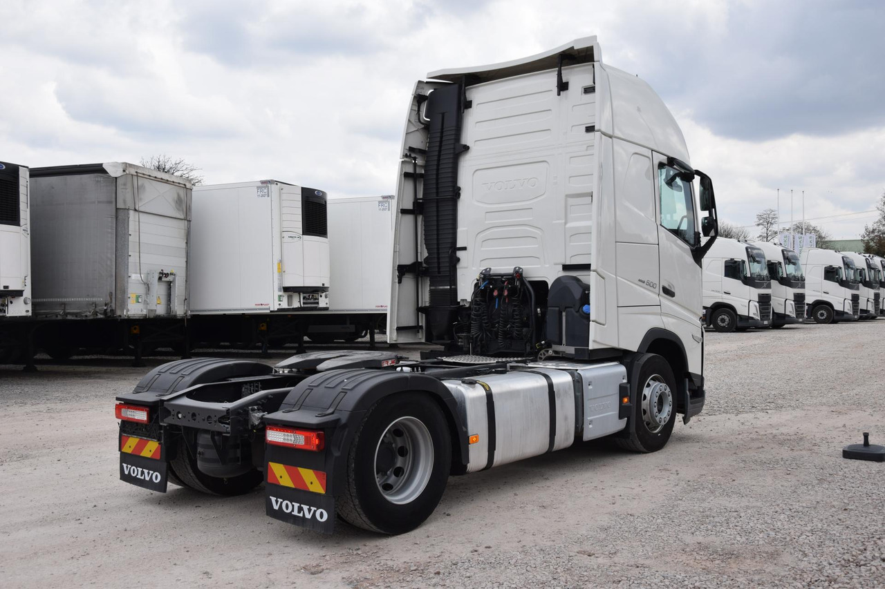 Volvo FH 500 Globetrotter XL - Тягач: фото 4 Volvo FH 500 Globetrotter XL - Тягач: фото 4