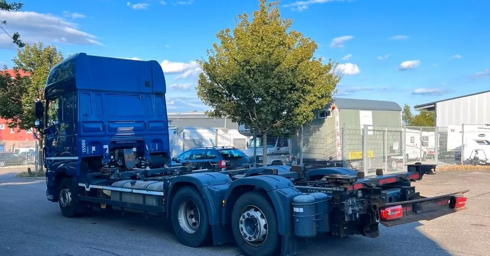 DAF XF 480 |Euro 6 | Automat | Retarder | Mobilna klimatyzacja | 6x2 | oś skrętna podnoszona | 193.000 km - Грузовик-шасси: фото 4 DAF XF 480 |Euro 6 | Automat | Retarder | Mobilna klimatyzacja | 6x2 | oś skrętna podnoszona | 193.000 km - Грузовик-шасси: фото 4