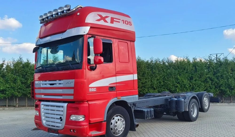DAF XF510 pod zabudowę – 6x2/ skrętna podnoszona oś/ retarder - Грузовик-шасси: фото 1 DAF XF510 pod zabudowę – 6x2/ skrętna podnoszona oś/ retarder - Грузовик-шасси: фото 1