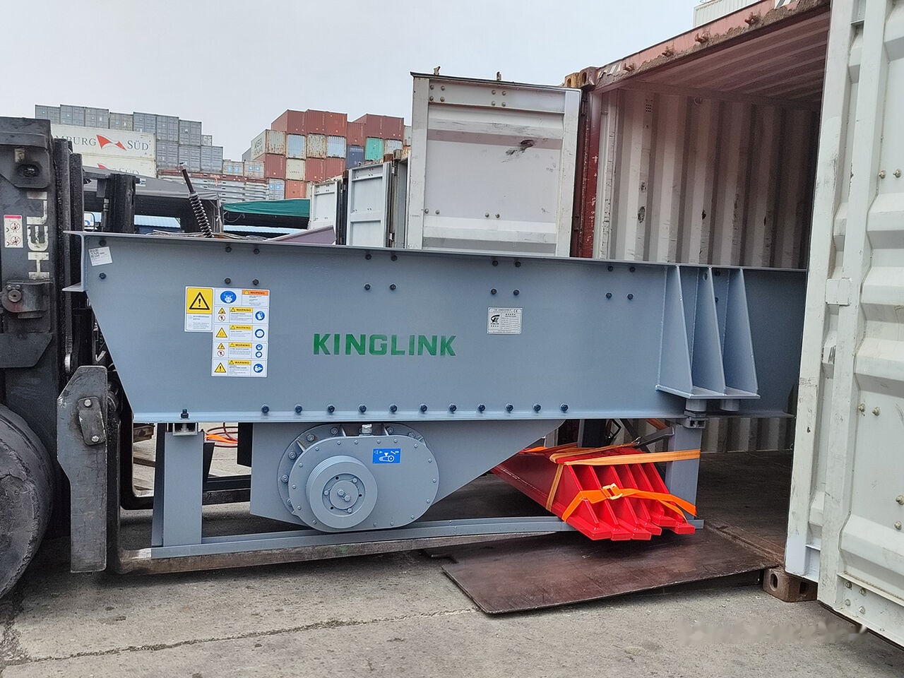 Kinglink Heavy-Duty Vibrating Grizzly Feeder ZSW380x96 - Горнодобывающая техника: фото 1 Kinglink Heavy-Duty Vibrating Grizzly Feeder ZSW380x96 - Горнодобывающая техника: фото 1