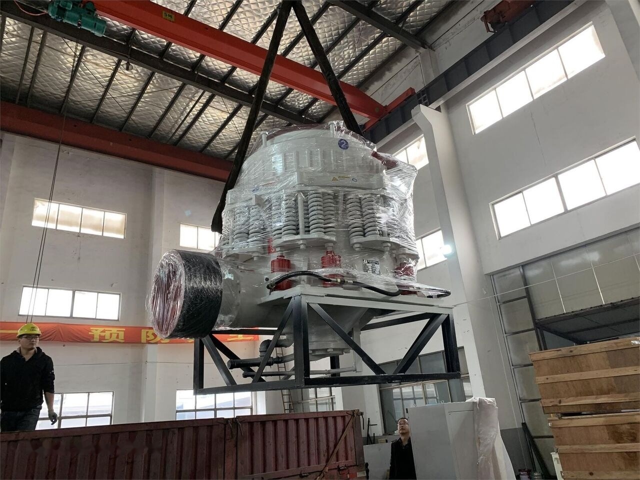 Kinglink KLC1000 Symons 3ft SH STD Cone Crusher - Конусная дробилка: фото 1 Kinglink KLC1000 Symons 3ft SH STD Cone Crusher - Конусная дробилка: фото 1