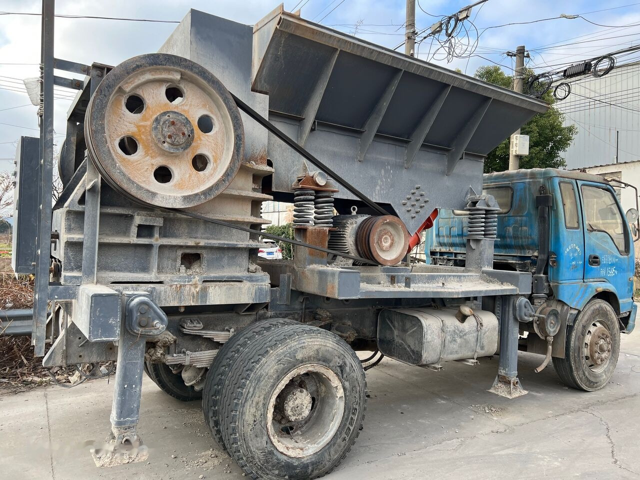 Kinglink Truck Mounted Vibrating Feeder and Jaw Crusher | Quarry | Concre - Щековая дробилка: фото 4 Kinglink Truck Mounted Vibrating Feeder and Jaw Crusher | Quarry | Concre - Щековая дробилка: фото 4