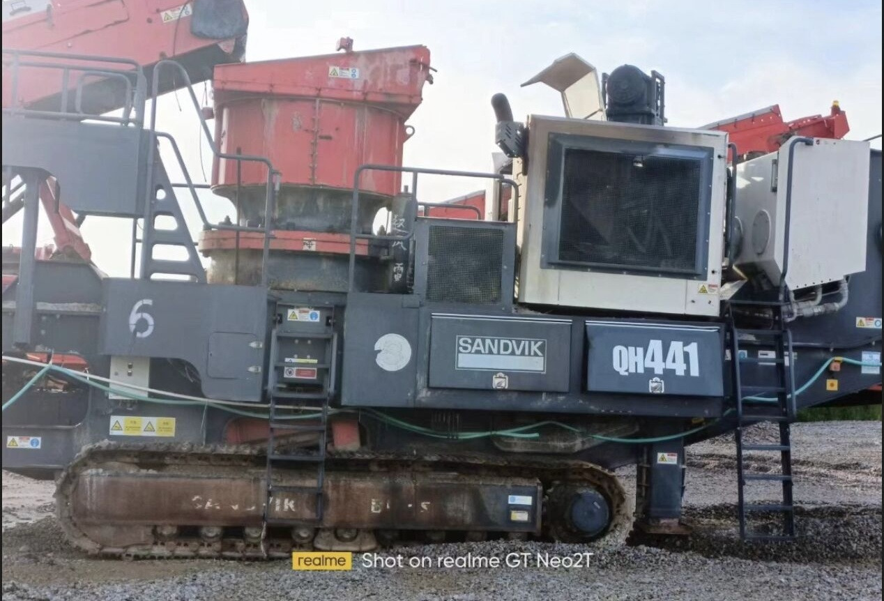 Sandvik QJ341,QH441,QA451 - Щековая дробилка: фото 3 Sandvik QJ341,QH441,QA451 - Щековая дробилка: фото 3